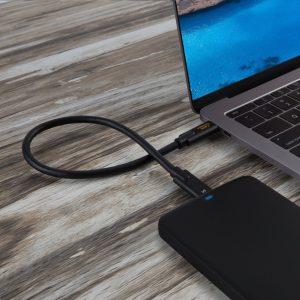 Oculus Quest battery pack charging cable