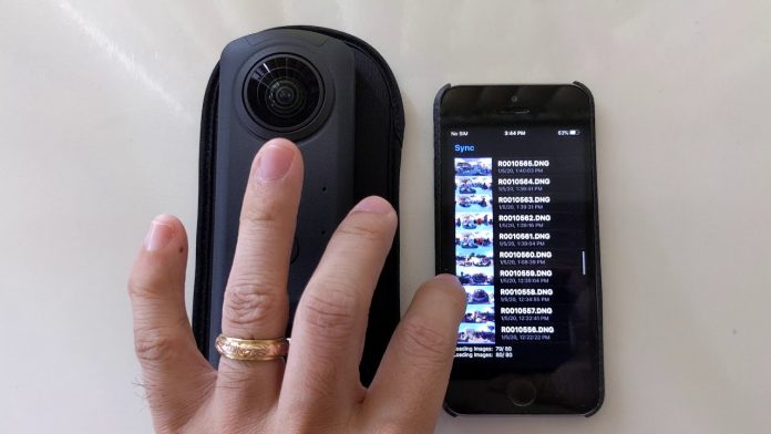 How to stitch Ricoh Theta Z1 Raw DNG on your iPhone